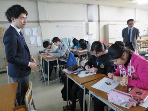 カカオの皮むき カカオの皮むき